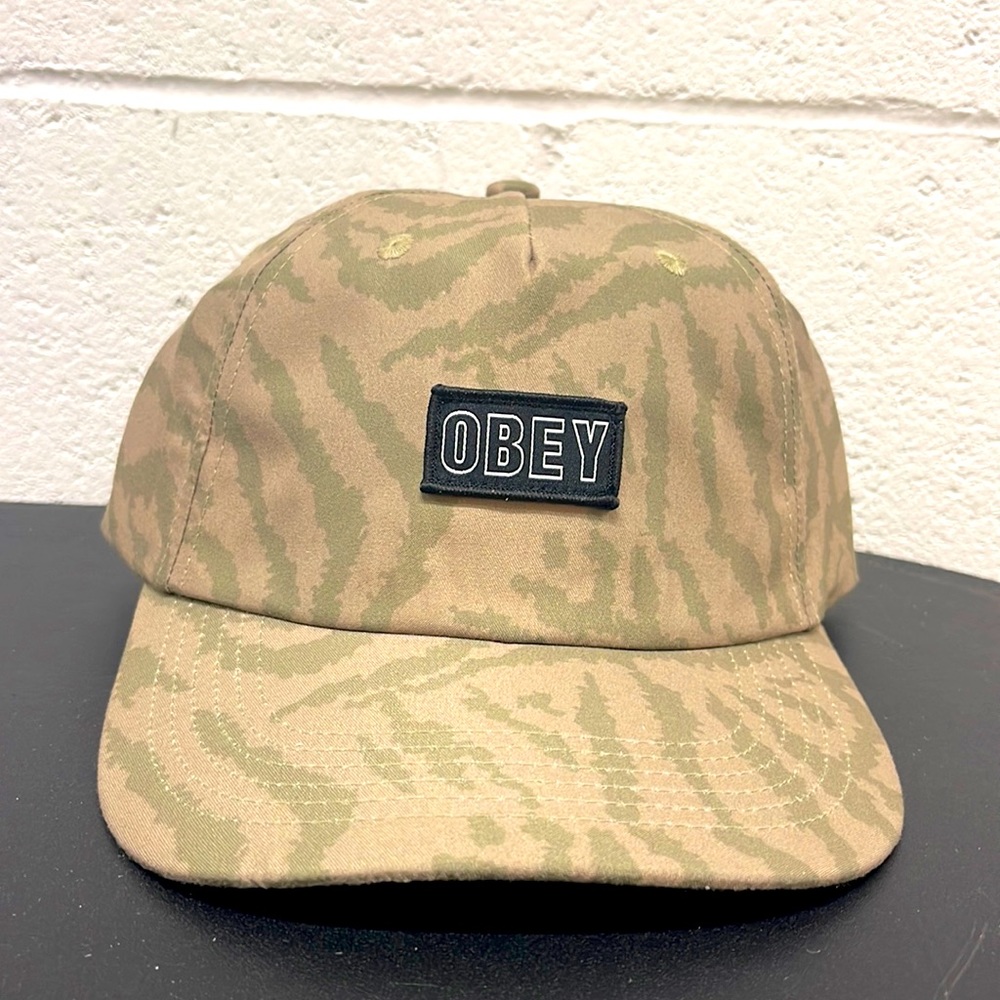Obey Mad river hat